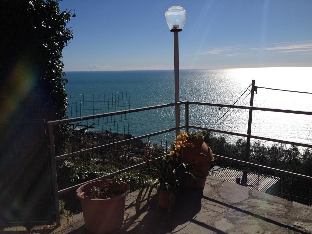 Tramonto Sul Mare Vila Framura Exterior foto